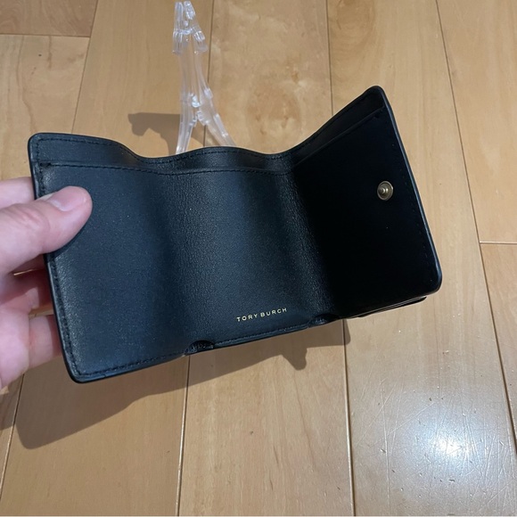 Tory Burch Kira Mixed-Materials Tri-Fold Mini Wallet - Picture 4 of 7